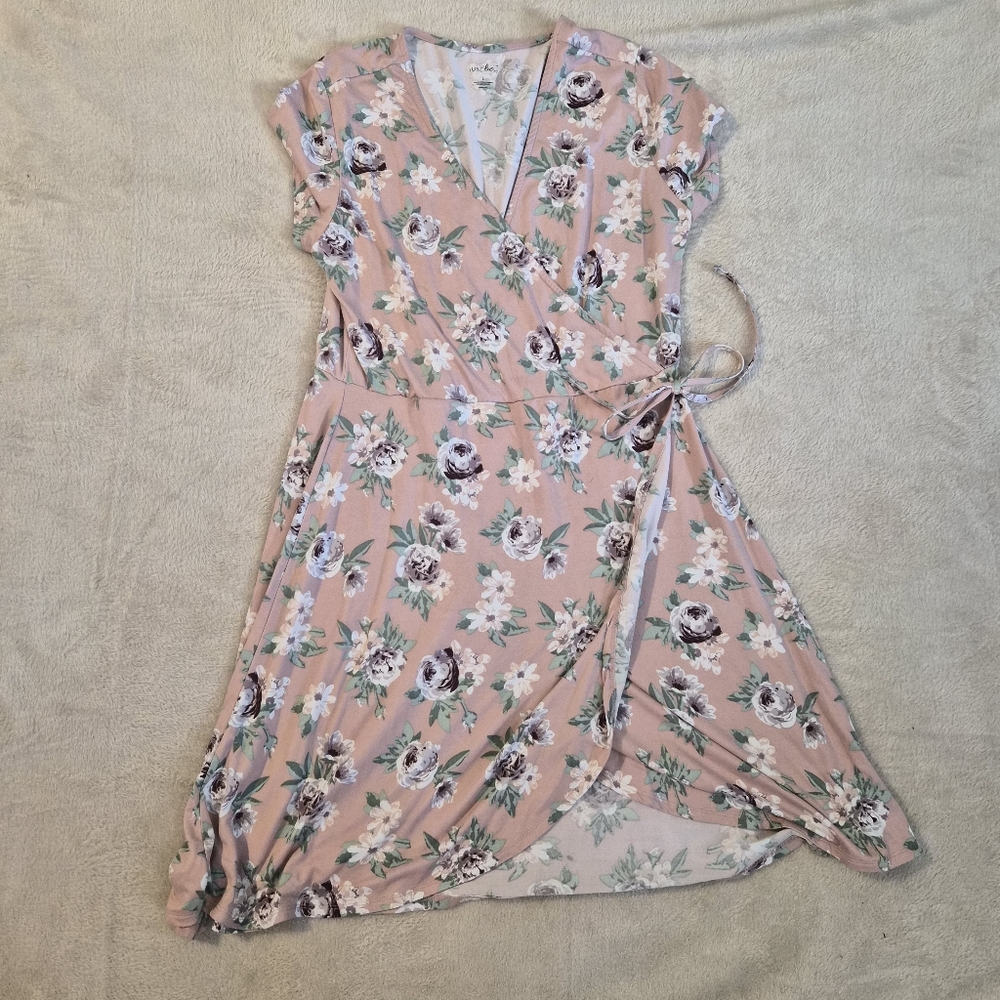 Just Be Floral Midi Dress in Soft Pink.